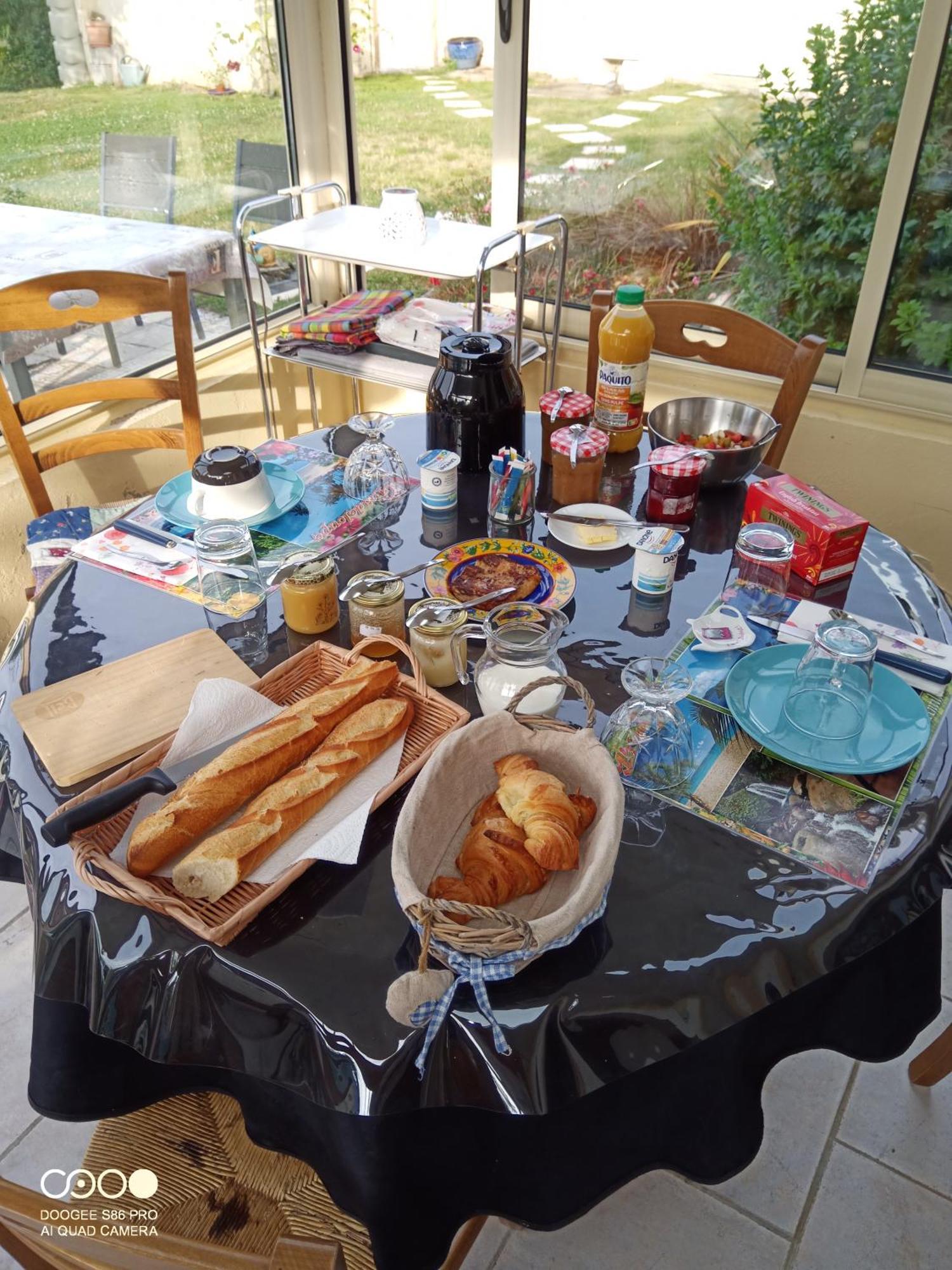 Chambres D'Hotes A La Campagne 瑟农什 外观 照片